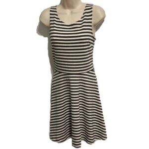 AMERICAN EAGLE OUTFITTERS Cross Back Striped Skater Dress Womens Size 4